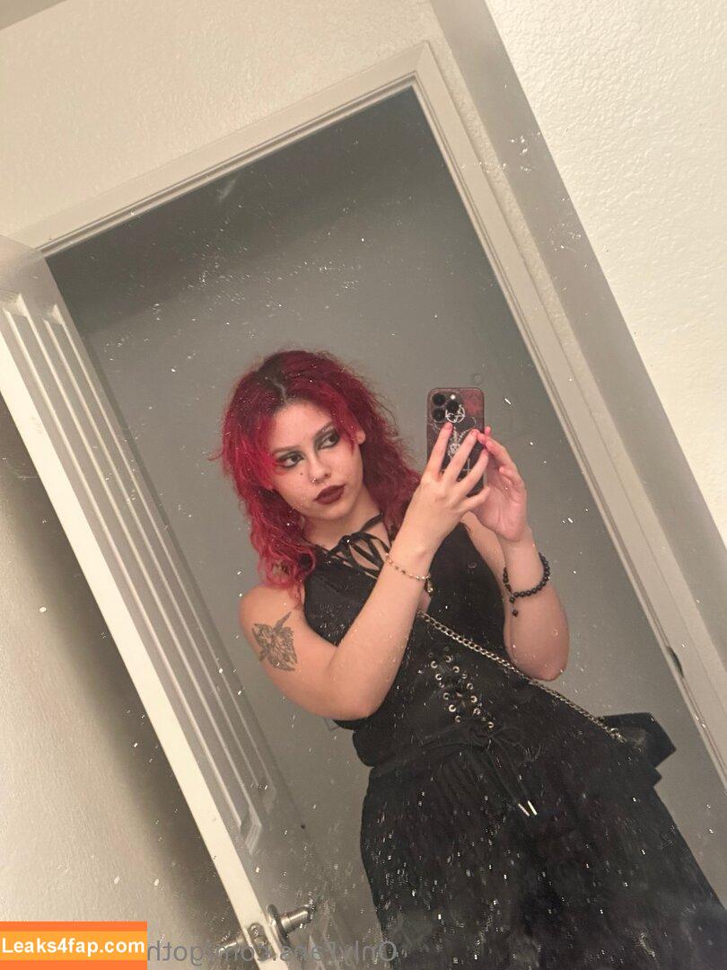gothgamergirly / thegothmuse слитое фото фото #0142