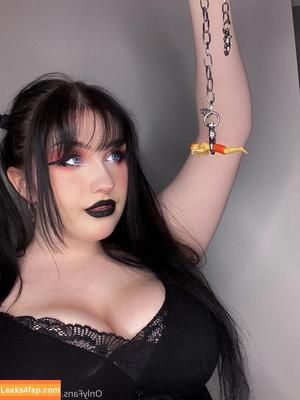 gothgiant photo #0045