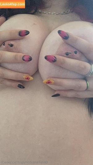 Gothicc Peach фото #0064