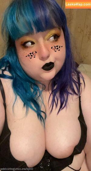 gothiccbbw photo #0029