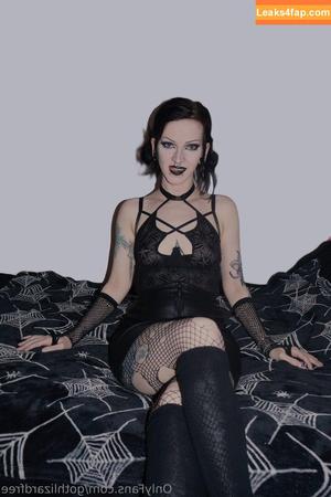 gothlizardfree photo #0002