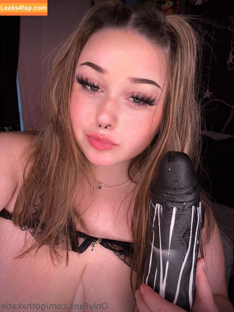 Gothxkatie / KatieMyeller / gothbykatiee / katiexjaxsonn leaked photo photo #0014