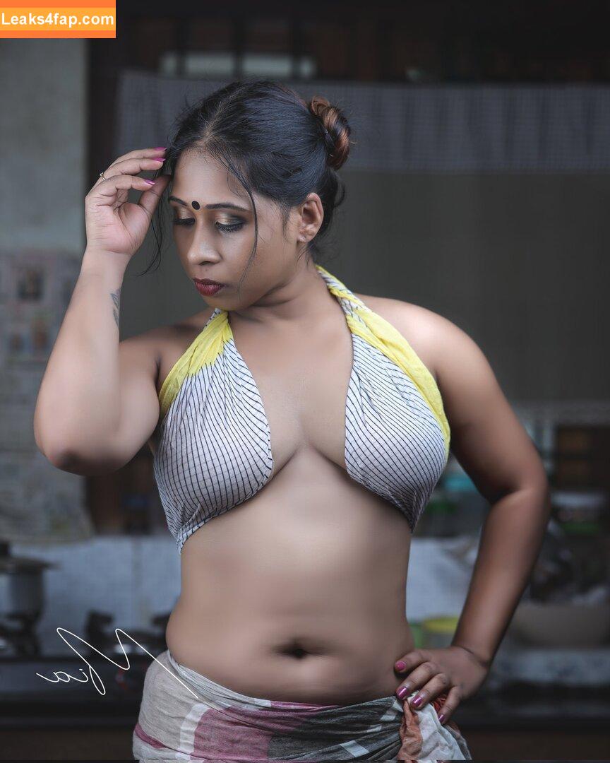 gowri_mathews /  leaked photo photo #0003
