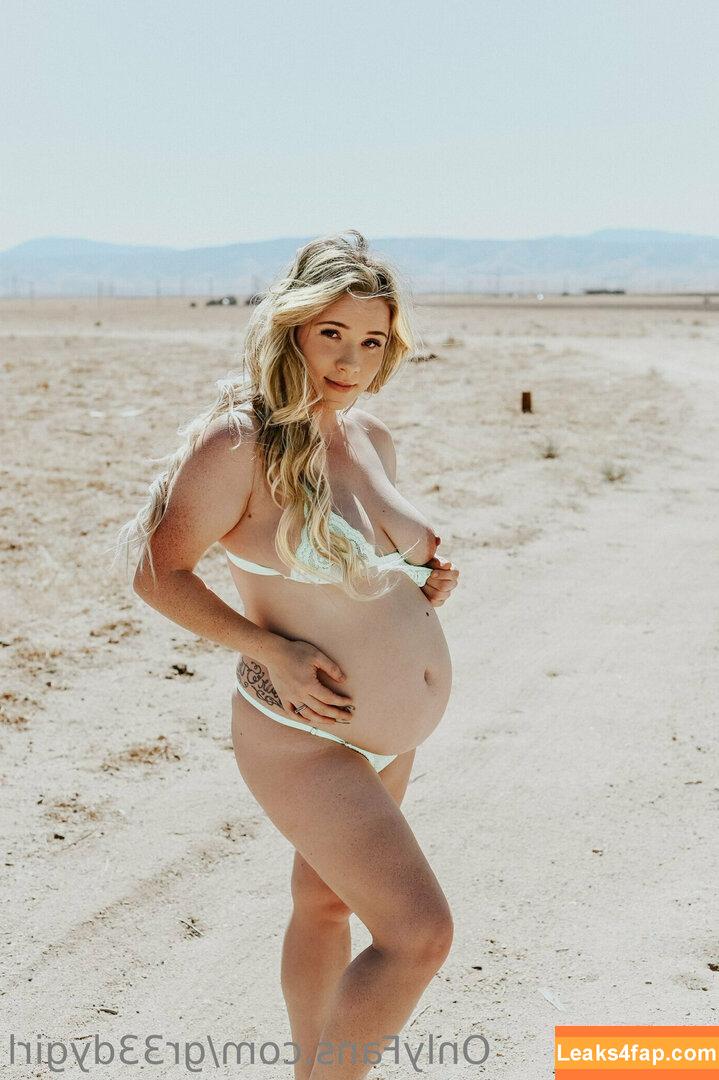gr33dygirl / alexis.groves leaked photo photo #0096