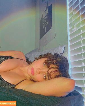 Grace Coffey photo #0110