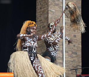 Grace Jones photo #0047