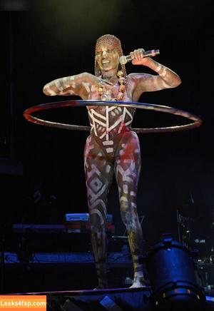 Grace Jones photo #0049