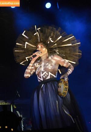 Grace Jones photo #0054