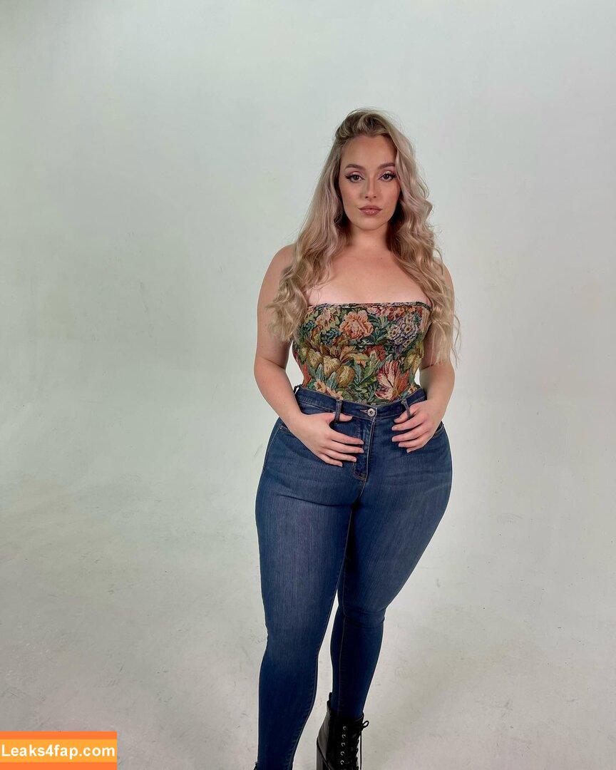 Grace Kinstler / gracekinstlerofficial leaked photo photo #0006