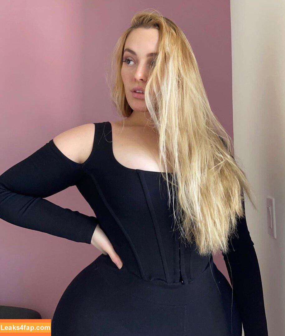 Grace Kinstler / gracekinstlerofficial leaked photo photo #0014