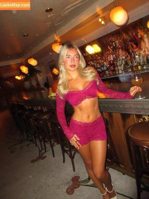 Grace Quigley photo #0027