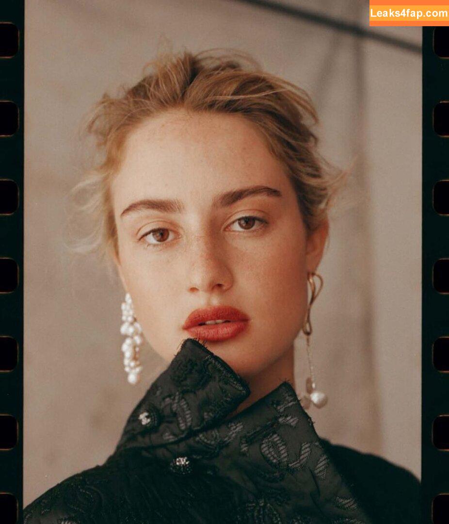 Grace Van Patten / gracevanpatten слитое фото фото #0052