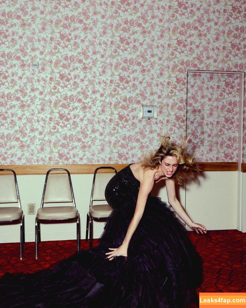 Grace Van Patten / gracevanpatten слитое фото фото #0077