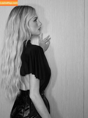 Grace Van Patten фото #0069