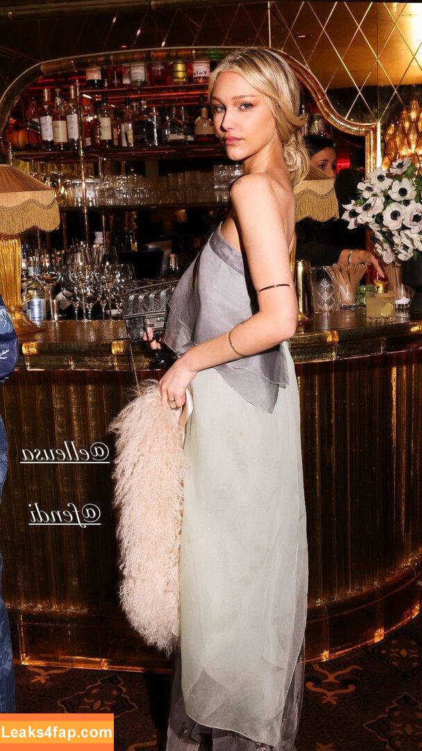 Grace VanderWaal / gracevanderwaal leaked photo photo #0138