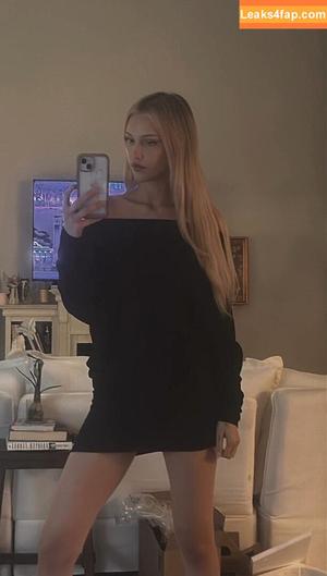 Grace VanderWaal photo #0154