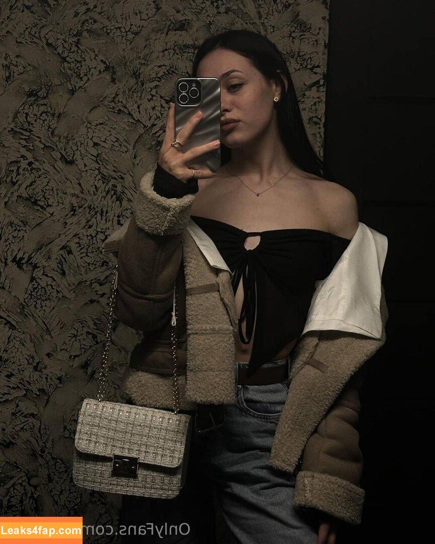 grace.xo / grace_xo16 leaked photo photo #0031