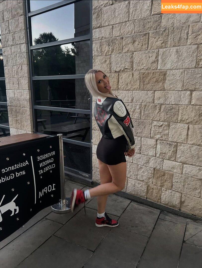 Graceleighxo / grac3.l leaked photo photo #0003
