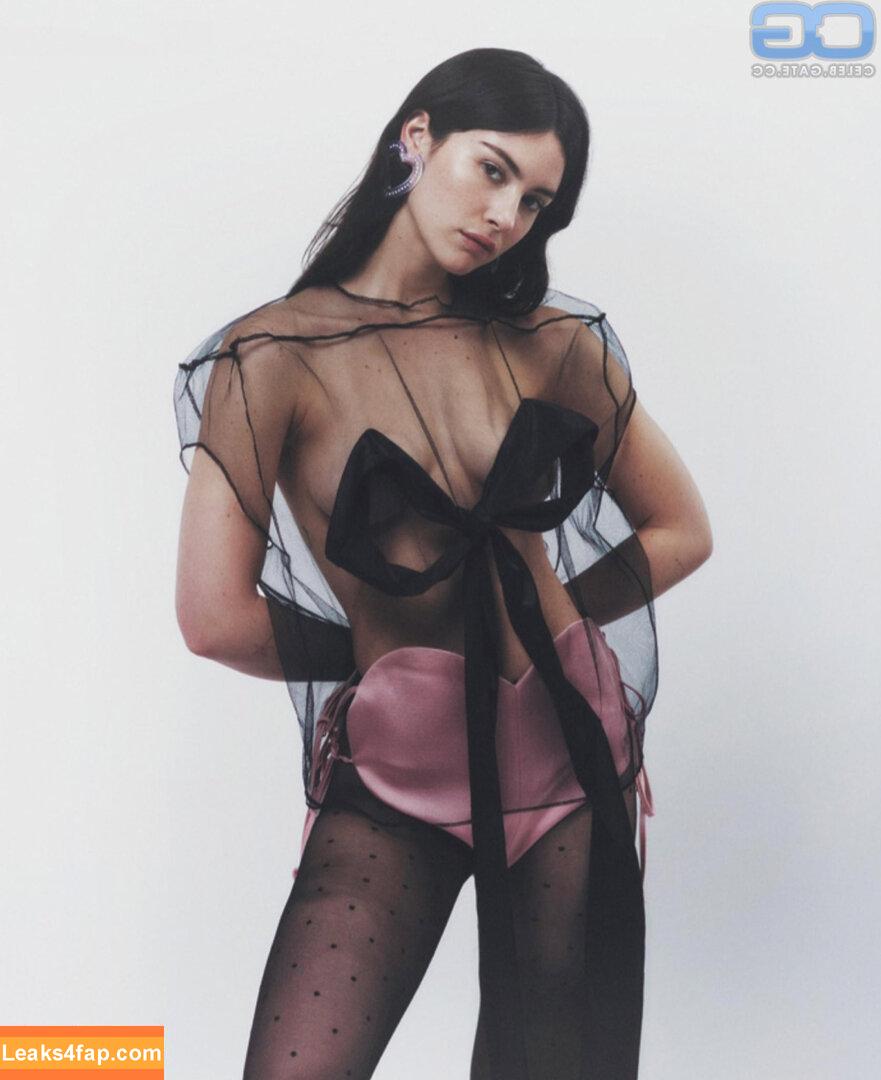 gracieabrams /  leaked photo photo #0007