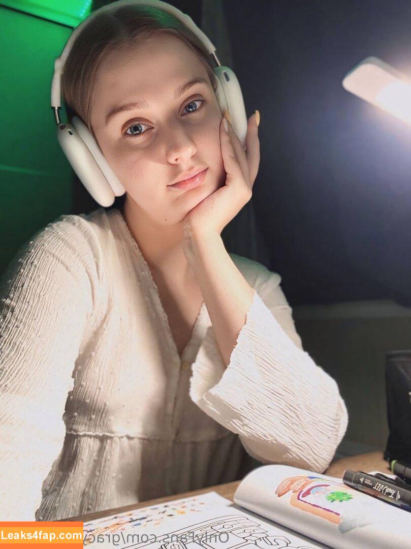 gracyestusweet / grasy_gamer leaked photo photo #0094