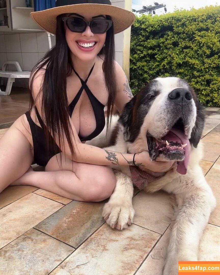 grazielle.bernardes /  leaked photo photo #0002