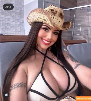 grazielle.bernardes photo #0014