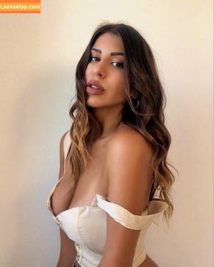 greeklatinagirl photo #0004