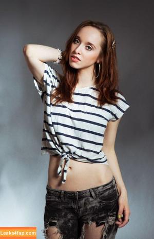 Green_Eyed_Nymph photo #0193