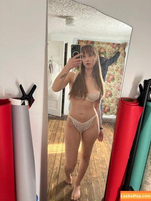 Green_Eyed_Nymph photo #0210