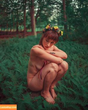 Green_Eyed_Nymph photo #0428