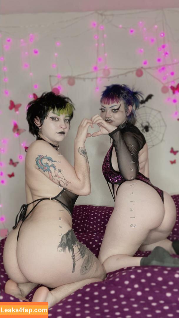 gremlinbxtch-vip / gremlinbxtch-vipp leaked photo photo #0021