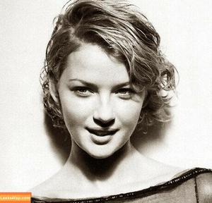 Gretchen Mol photo #0012