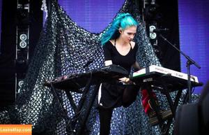 Grimes photo #0006