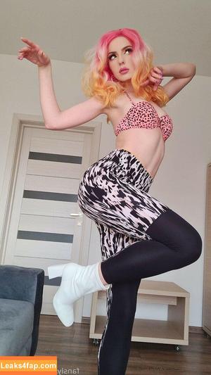 Grimoire photo #0030