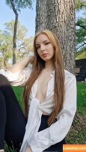 Grimoire photo #0202