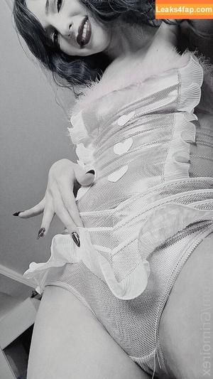 Grimoire photo #0311