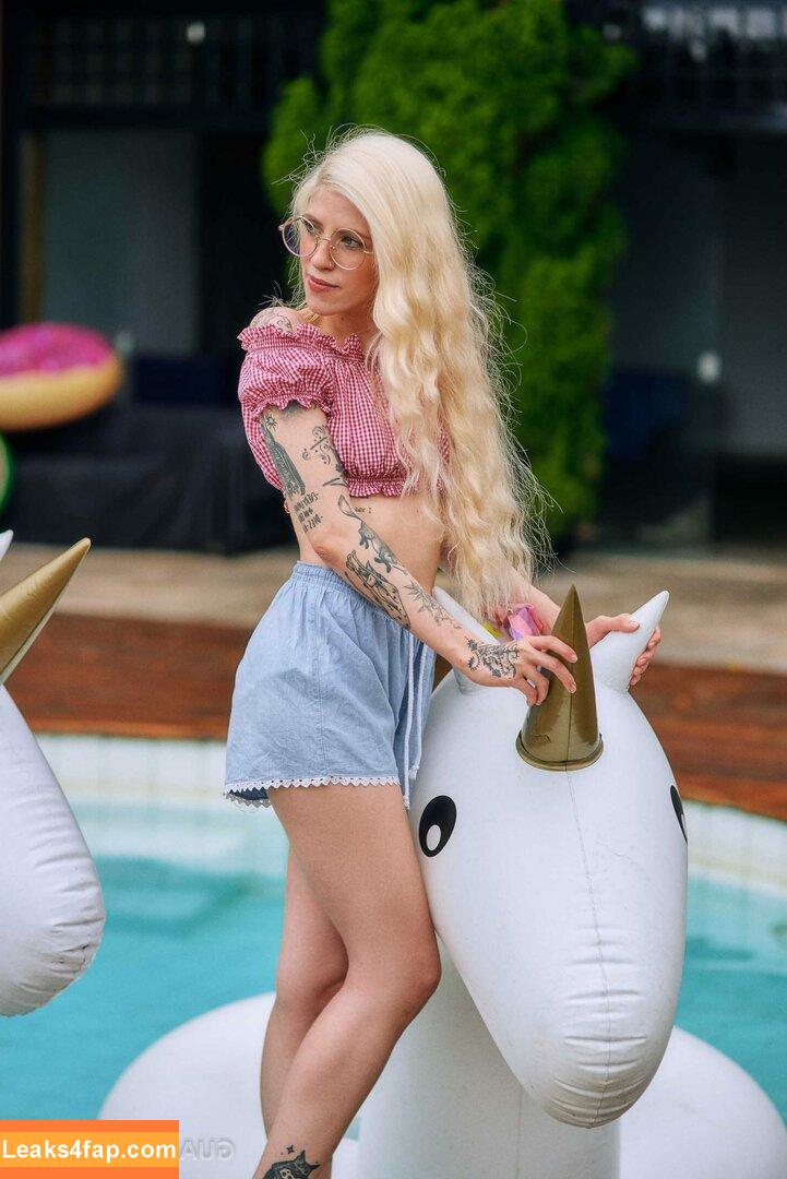 Guapamag /  leaked photo photo #1898