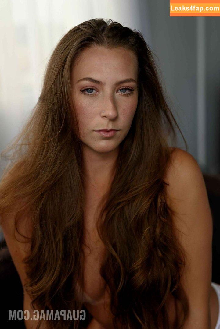 Guapamag /  слитое фото фото #2848