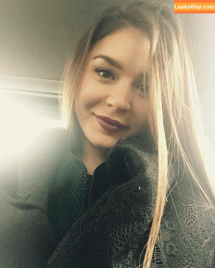 Guerlain / Anastasia S / Dominika / Lili / Lily C / Lily Chey / Nasty Q. / lea_guerlin / sia89 leaked photo photo #0341