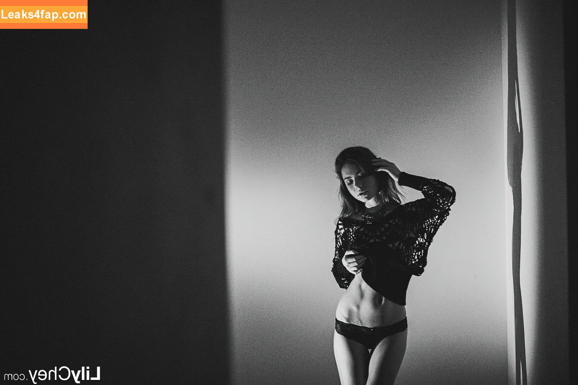 Guerlain / Anastasia S / Dominika / Lili / Lily C / Lily Chey / Nasty Q. / lea_guerlin / sia89 leaked photo photo #0391