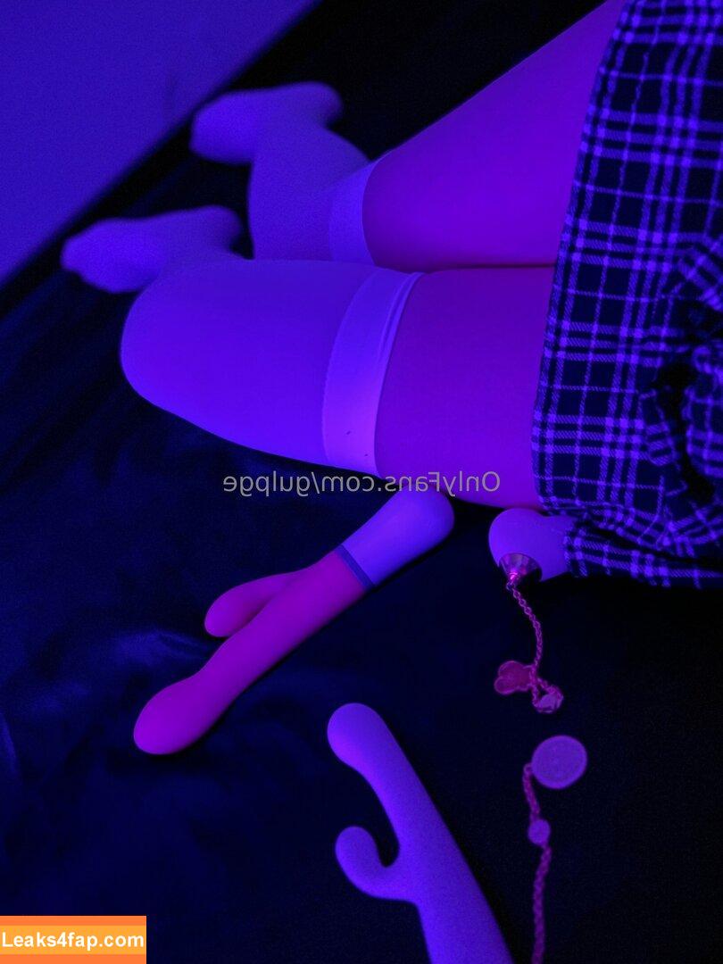 gulpge free nudes