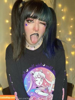 gummyghostgirl photo #0129