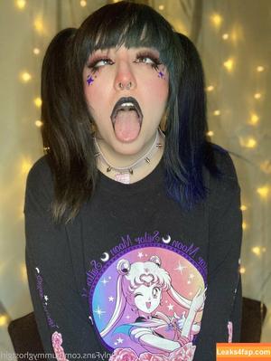 gummyghostgirl photo #0130