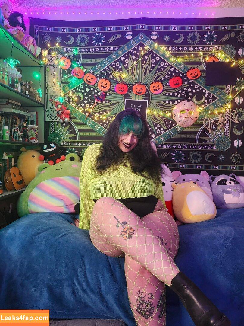 gutr0tted / gutr0tt leaked photo photo #0018