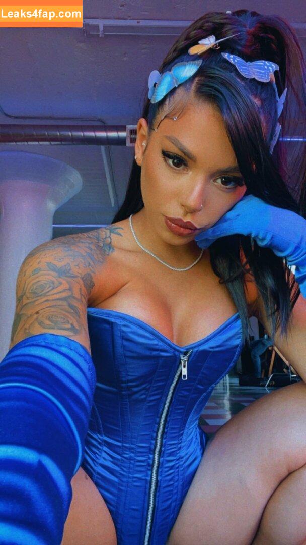 gvalentinaxxx / darealginavalentina leaked photo photo #0032