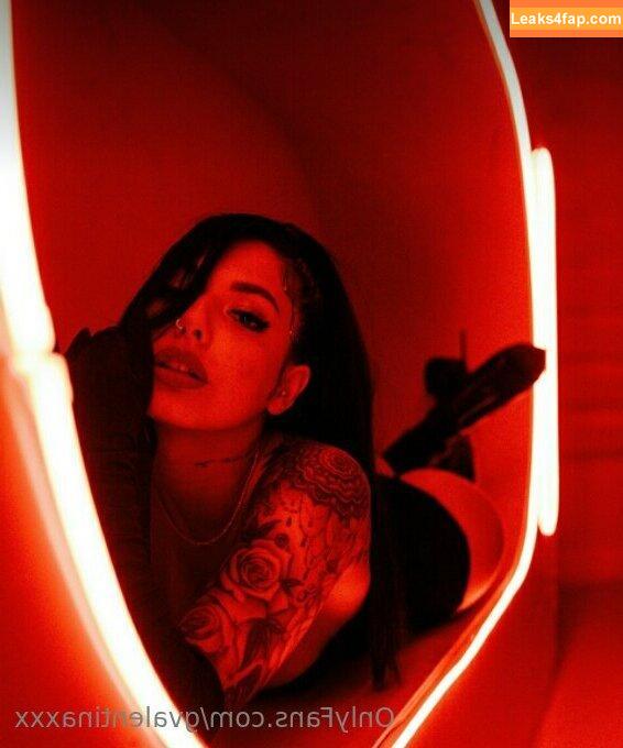 gvalentinaxxx / darealginavalentina leaked photo photo #0110