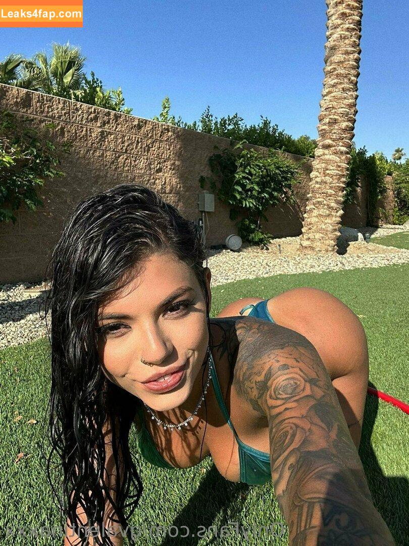 gvalentinaxxx / darealginavalentina leaked photo photo #0165