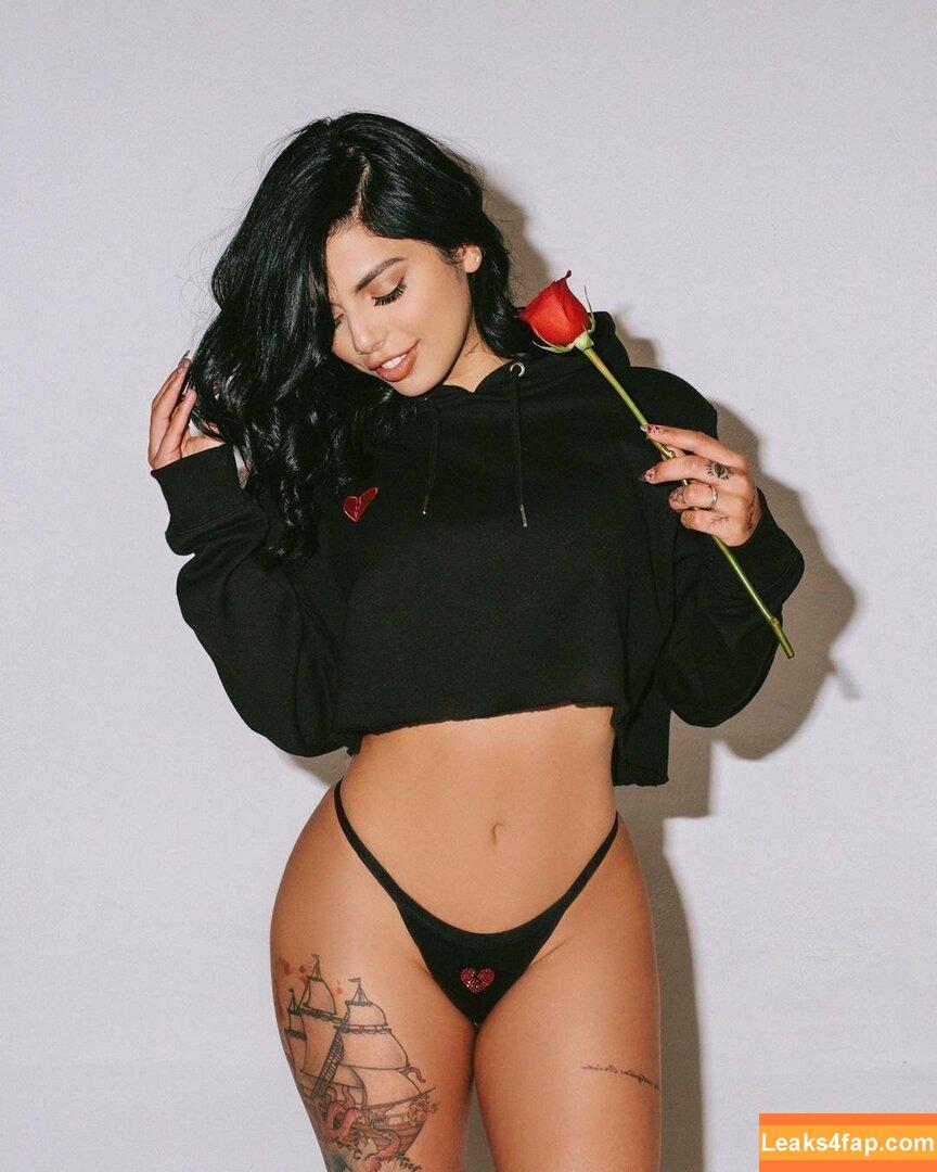 gvalentinaxxx / darealginavalentina leaked photo photo #0167