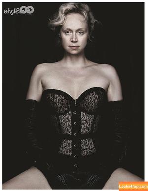 Gwendoline Christie photo #0016