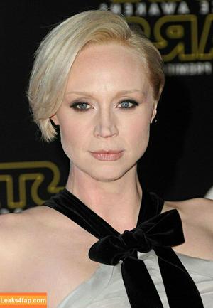 Gwendoline Christie photo #0018